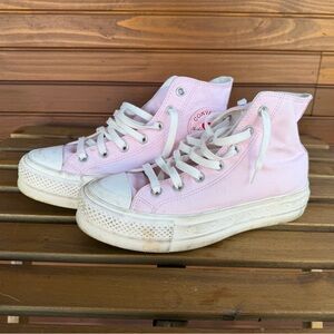 Converse Women's Light Pink High-Top Sneakers